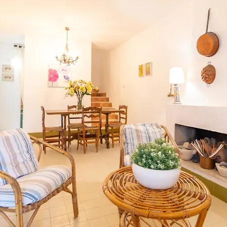 Villa Brezza Di Mare-geremeas Country Club Maracalagonis