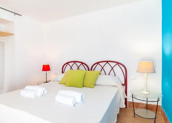 Вилла Brezza Di Mare-geremeas Country Club Maracalagonis